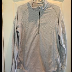 1/4 Zip pullover